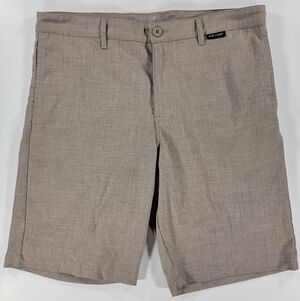 Black Clover Golf Shorts Men 34 Beige Tan Chino Outdoors Performance Woven